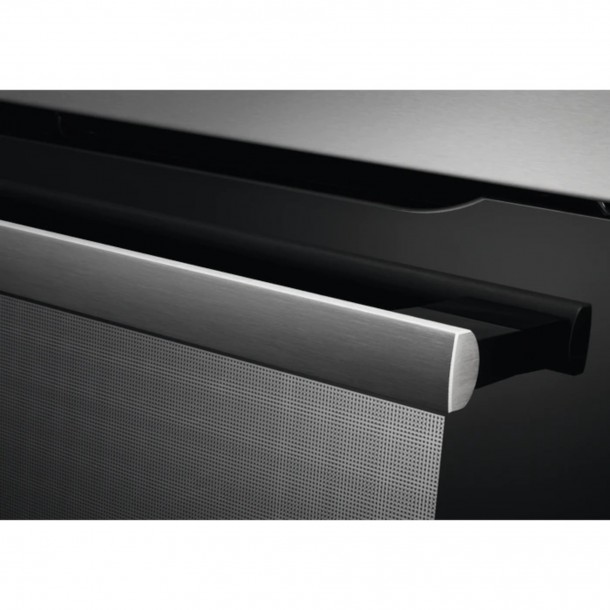 Forno AEG BES231111M - 72 L - AquaClean