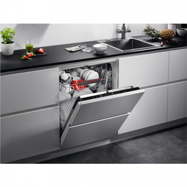 Mquina Lavar Loia AEG FSB53617Z - 13 Conjuntos