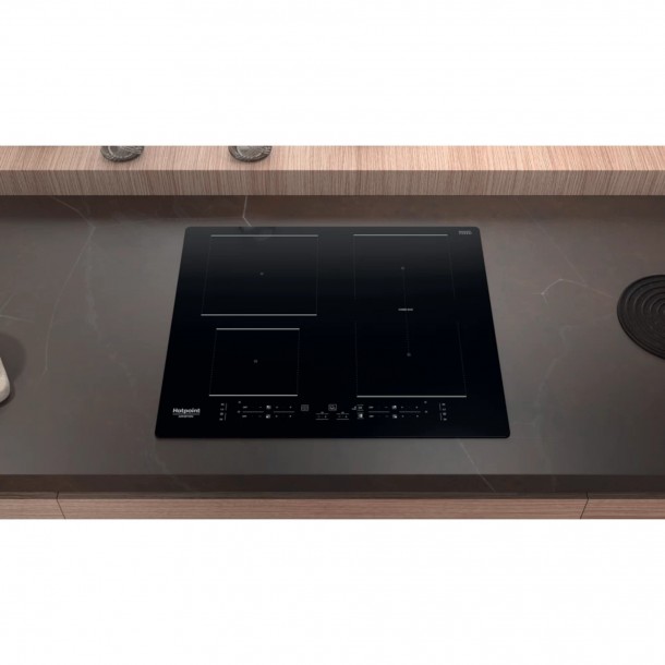 Placa Induo HOTPOINT HB4860BNE - 4 Zonas