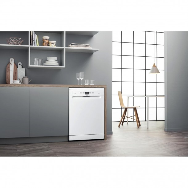 Mquina Lavar Loia HOTPOINT HFC3C41CW - 14 Conjuntos