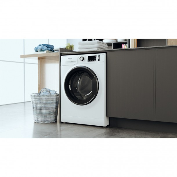 Mquina Lavar Roupa HOTPOINT NM11 847WSA EU - 8 Kg - 1400 Rpm